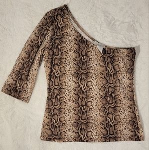 Womens one shoulder snake print top size L